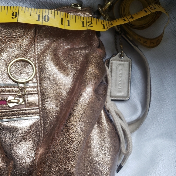 Coach poppy crossbody/hobo bag gold - Picture 9 of 10
